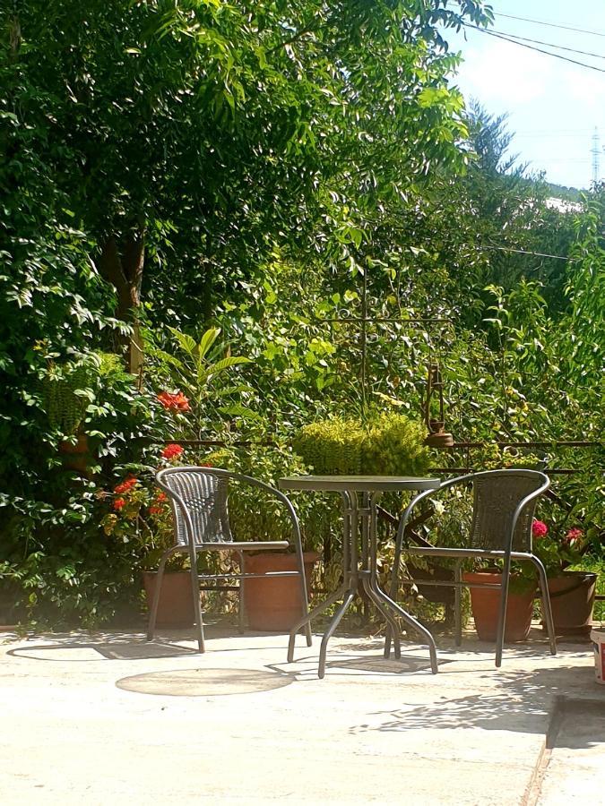 Four Seasons In Kutaisi Hotel Exterior photo